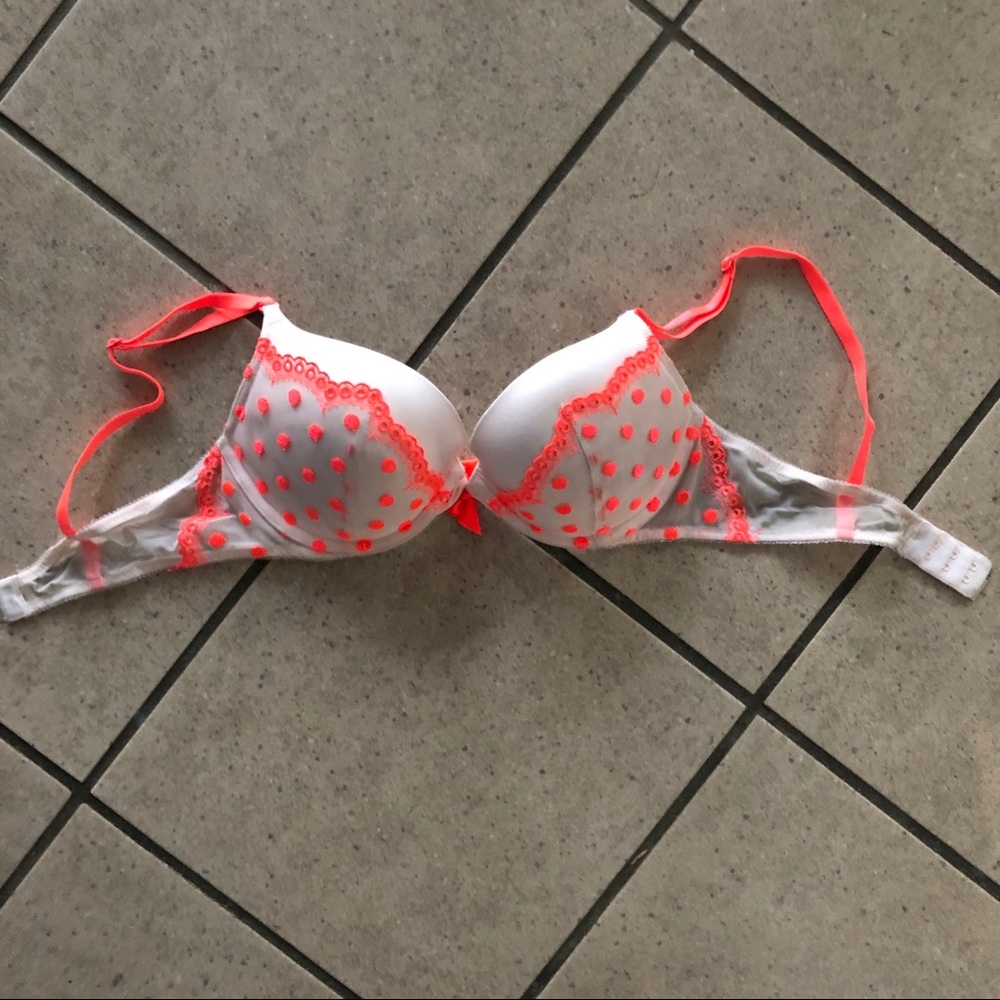 Victoria’s Secret Push-up Bra